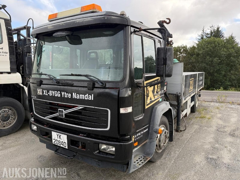 2005 VOLVO FL6H Kranbil med Fast Plan 267842 km Svingbare Lemmer - Kranbil: bild 1 2005 VOLVO FL6H Kranbil med Fast Plan 267842 km Svingbare Lemmer - Kranbil: bild 1