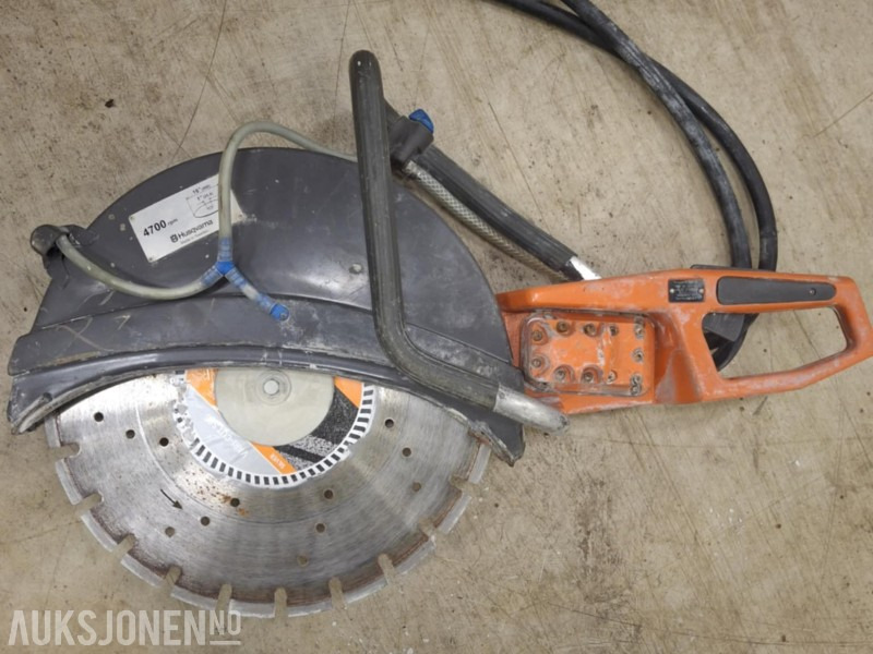 2007 Husqvarna betongsag med hydraulisk aggregat og ringsag - Entreprenadutrustning: bild 2 2007 Husqvarna betongsag med hydraulisk aggregat og ringsag - Entreprenadutrustning: bild 2