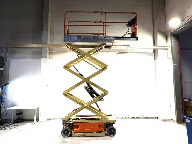 2008 JLG 1930 ES sakselift med arbeidshøyde på 7,8 meter - Lift: bild 1 2008 JLG 1930 ES sakselift med arbeidshøyde på 7,8 meter - Lift: bild 1