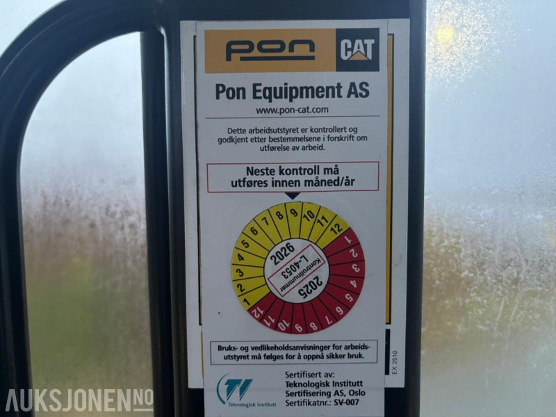 Hjullastare 2010 CAT 906H HJULLASTER. 1596TIMER. SKUFFE. TELLEFSDAL VPL PLOG. HOLMS FEIEKOST. CAT PALLEGAFFLER: bild 18 Hjullastare 2010 CAT 906H HJULLASTER. 1596TIMER. SKUFFE. TELLEFSDAL VPL PLOG. HOLMS FEIEKOST. CAT PALLEGAFFLER: bild 18