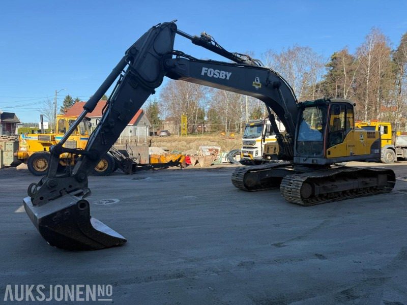 2010 Volvo EC210C BELTEGRAVER. - Grävmaskin: bild 1 2010 Volvo EC210C BELTEGRAVER. - Grävmaskin: bild 1