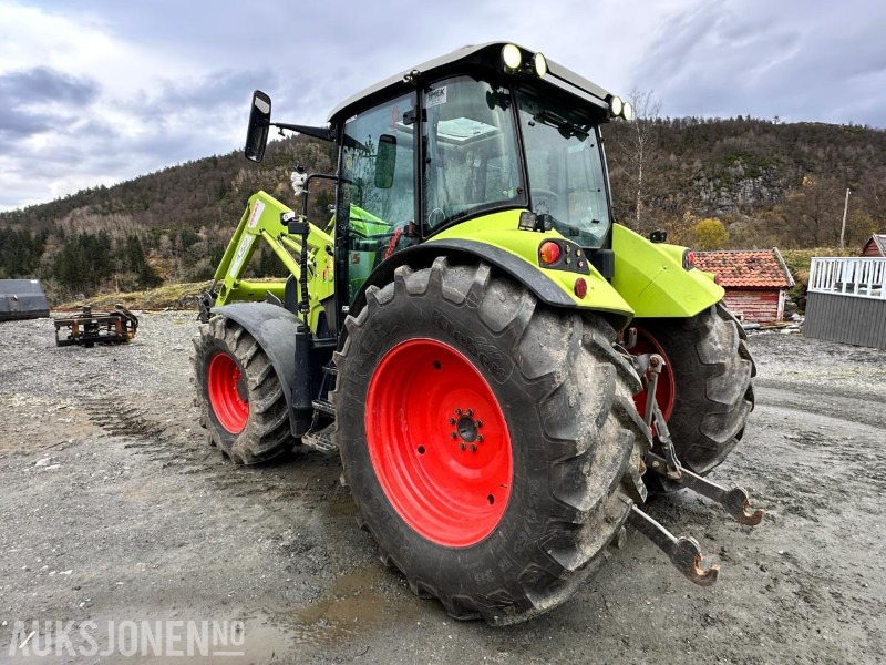 2011 Claas Arion 430 med FL100 frontlaster – 133 hk, nye dekk, kamera og hydraulisk redskapslås, 3755 timer - Traktor: bild 3 2011 Claas Arion 430 med FL100 frontlaster – 133 hk, nye dekk, kamera og hydraulisk redskapslås, 3755 timer - Traktor: bild 3