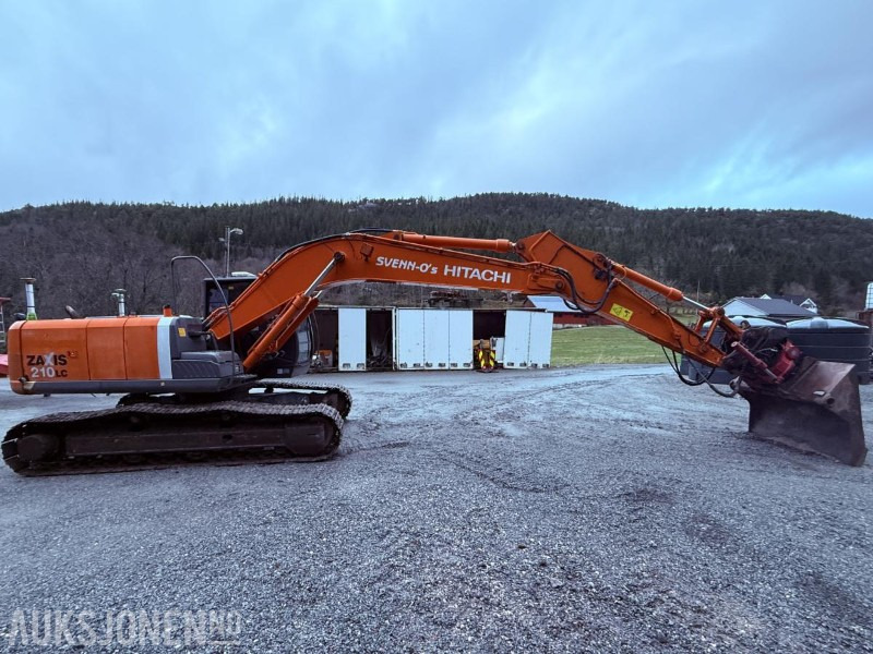 2011 Hitachi ZX210 LC-3 beltegraver KUN 8475 timer - GPS, RT80 Rotortilt, Sentralsmøring - Grävmaskin: bild 3 2011 Hitachi ZX210 LC-3 beltegraver KUN 8475 timer - GPS, RT80 Rotortilt, Sentralsmøring - Grävmaskin: bild 3