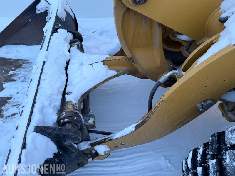 Hjullastare 2012 Cat 907H2 - Planeringsskuffe - Pallegaffler - 3646T: bild 18