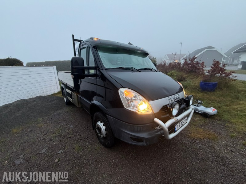 Tippbil lastbil 2012 Iveco Daily 70C17 EEV Tipp-Bil med HMF 152 T1 Kran - EU OK - 83312 km: bild 7 Tippbil lastbil 2012 Iveco Daily 70C17 EEV Tipp-Bil med HMF 152 T1 Kran - EU OK - 83312 km: bild 7