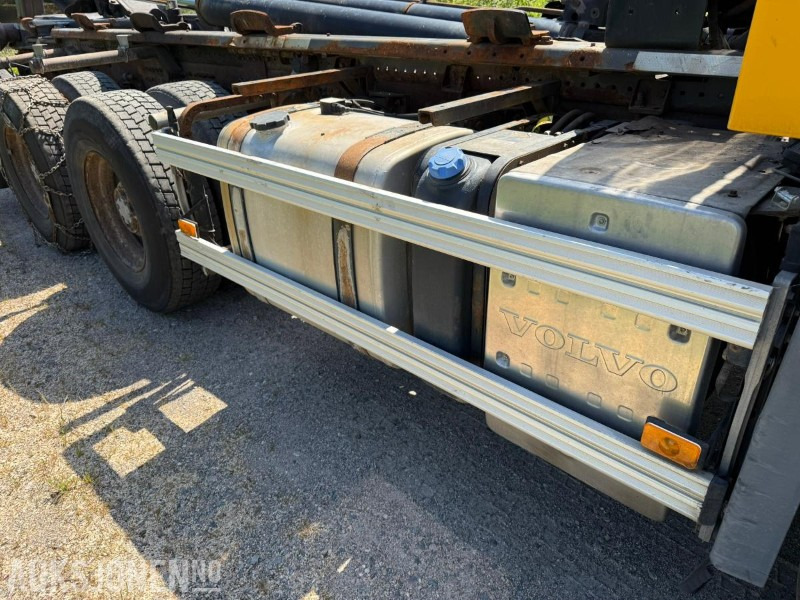 Lastväxlare lastbil 2012 Volvo FH540 8x4 brøyterigget Krokbil rep objekt: bild 17 Lastväxlare lastbil 2012 Volvo FH540 8x4 brøyterigget Krokbil rep objekt: bild 17