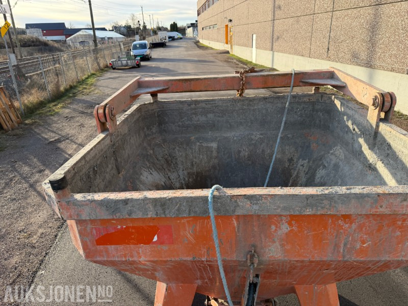 2013 Eichinger Betongtobb 1500L, med uttømmingsmekanisme - Entreprenadutrustning: bild 5 2013 Eichinger Betongtobb 1500L, med uttømmingsmekanisme - Entreprenadutrustning: bild 5