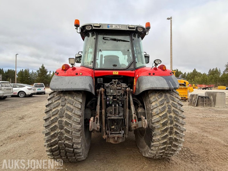 2013 Massey Ferguson 7616 Dyna-6 med Trima +5.1P frontlaster - Traktor: bild 4 2013 Massey Ferguson 7616 Dyna-6 med Trima +5.1P frontlaster - Traktor: bild 4