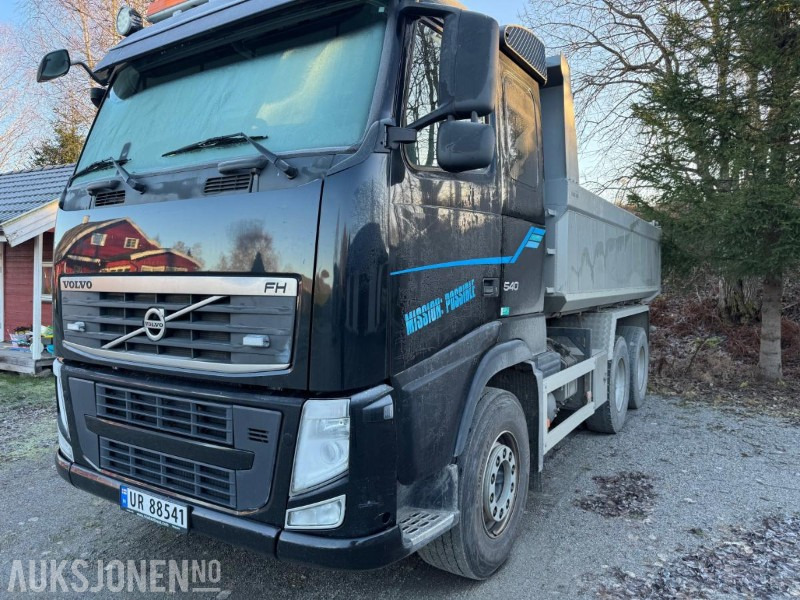 2013 Volvo FH540 6X4 MAUR DUMPER TIPP HYDRAULIKK EU OK 11.2026 - Tippbil lastbil: bild 2 2013 Volvo FH540 6X4 MAUR DUMPER TIPP HYDRAULIKK EU OK 11.2026 - Tippbil lastbil: bild 2