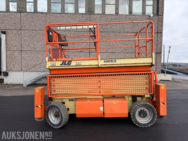 2014 JLG 4069LE - elektrisk sakselift med arbeidshøyde på 14m - Lift: bild 2 2014 JLG 4069LE - elektrisk sakselift med arbeidshøyde på 14m - Lift: bild 2
