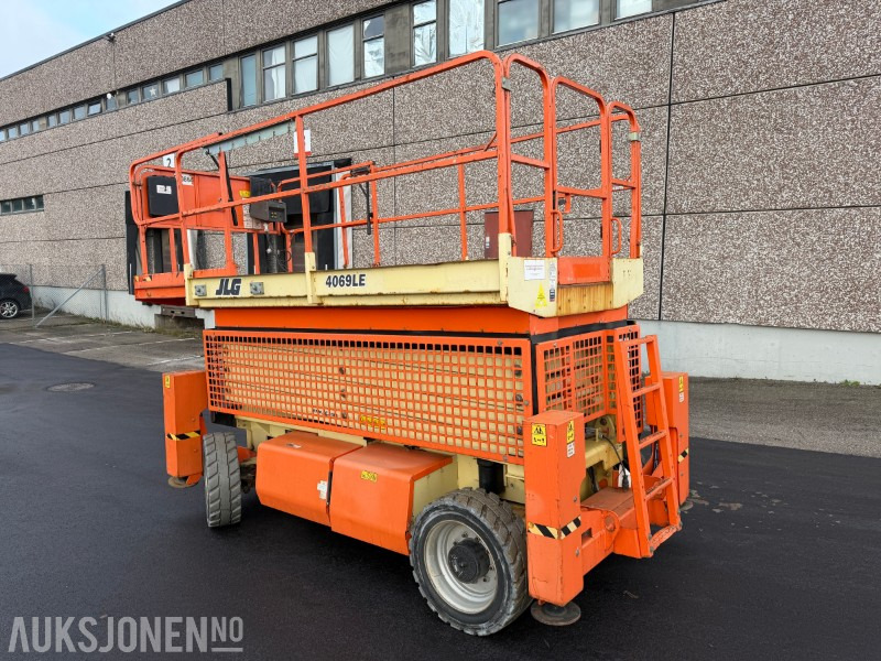 2014 JLG 4069LE - elektrisk sakselift med arbeidshøyde på 14m - Lift: bild 4 2014 JLG 4069LE - elektrisk sakselift med arbeidshøyde på 14m - Lift: bild 4