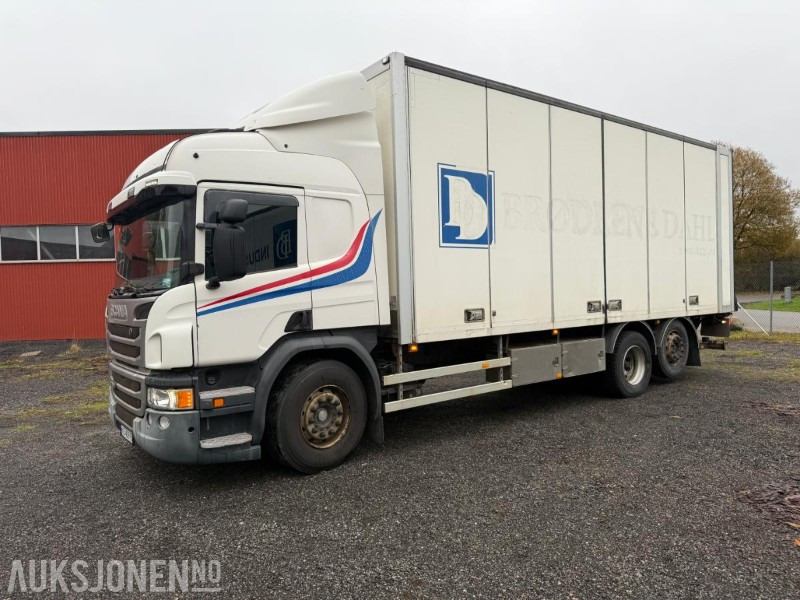2014 Scania P370 SKAPBIL M/FULL SIDEÅPNING 18 PALLER TRUCKFESTE SERVICEHISTORIKK. - Lastbil med skåp: bild 1 2014 Scania P370 SKAPBIL M/FULL SIDEÅPNING 18 PALLER TRUCKFESTE SERVICEHISTORIKK. - Lastbil med skåp: bild 1
