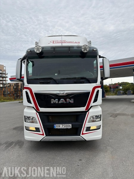 2017 MAN TGX 26.560 6x2 skapbil - kjøl/frys - Lastbil med skåp: bild 2 2017 MAN TGX 26.560 6x2 skapbil - kjøl/frys - Lastbil med skåp: bild 2