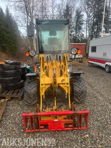 2017 Sino JN 908 minilaster - mva fritt - Kompaktlastare/ Slirstyrda lastare: bild 3 2017 Sino JN 908 minilaster - mva fritt - Kompaktlastare/ Slirstyrda lastare: bild 3