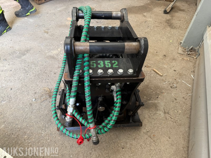 2023 Steelwrist HC40-S60 Markvibrator - Entreprenadutrustning: bild 4 2023 Steelwrist HC40-S60 Markvibrator - Entreprenadutrustning: bild 4