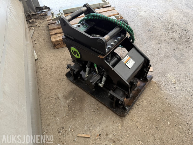 2023 Steelwrist HC40-S60 Markvibrator - Entreprenadutrustning: bild 3 2023 Steelwrist HC40-S60 Markvibrator - Entreprenadutrustning: bild 3
