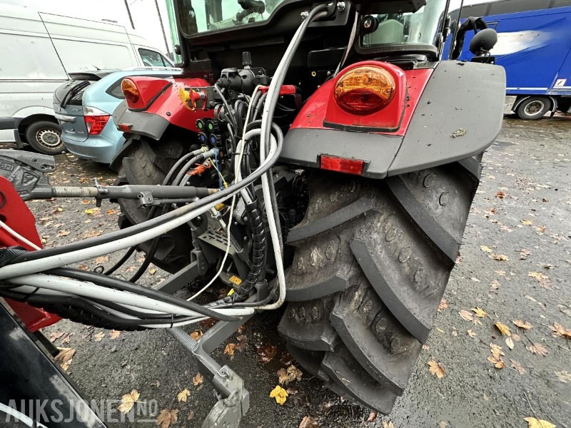 Traktor 2024 Valtra F75 Traktor, m/X25S Frontlaster og Lilleseth universalskuffe, ca 70 timer: bild 7