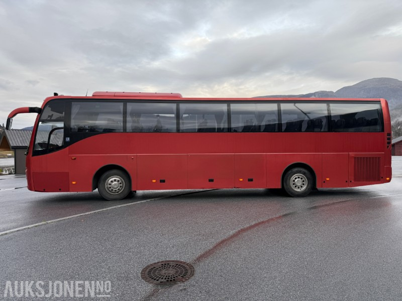 2011 Volvo 9700 B9R - Turbuss - 49 seter - Euro 5 - Eu godkjent - Buss: bild 2 2011 Volvo 9700 B9R - Turbuss - 49 seter - Euro 5 - Eu godkjent - Buss: bild 2