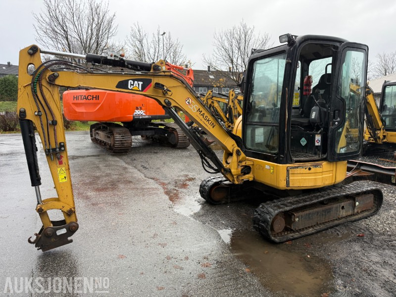 Cat 303.5E - Minigraver - SMP hurtigfeste S40 - SMP graveskuff + smalskuff - 7204 timer - Minigrävmaskin: bild 1 Cat 303.5E - Minigraver - SMP hurtigfeste S40 - SMP graveskuff + smalskuff - 7204 timer - Minigrävmaskin: bild 1