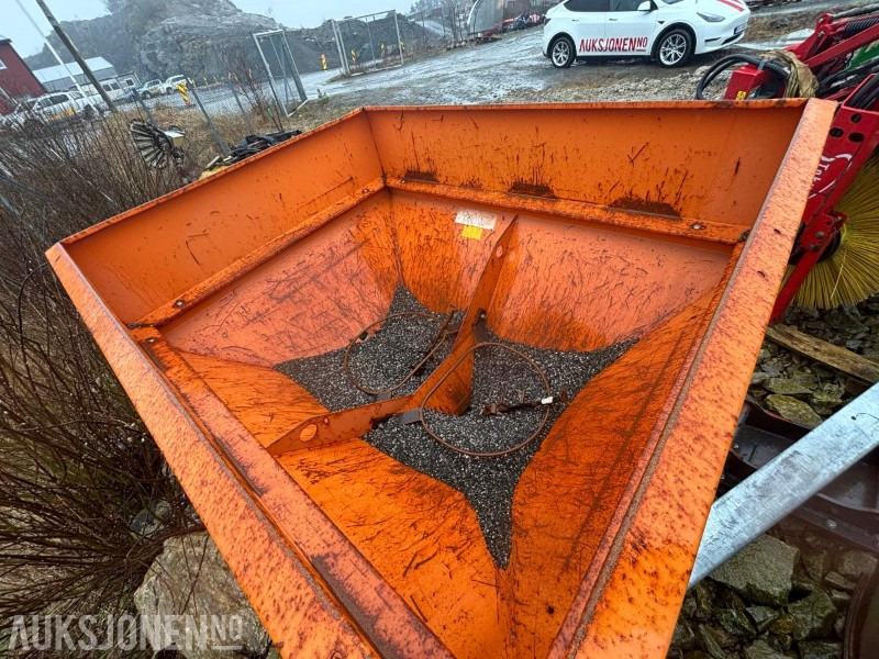 2001 Amazonen Strøkasse ZA-XS. - Lantbruksmaskiner: bild 5 2001 Amazonen Strøkasse ZA-XS. - Lantbruksmaskiner: bild 5