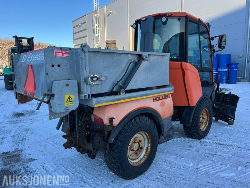 2011 Holder C250 med snøskær og strøkasse (Rep obj) - Lantbruksmaskiner: bild 5 2011 Holder C250 med snøskær og strøkasse (Rep obj) - Lantbruksmaskiner: bild 5