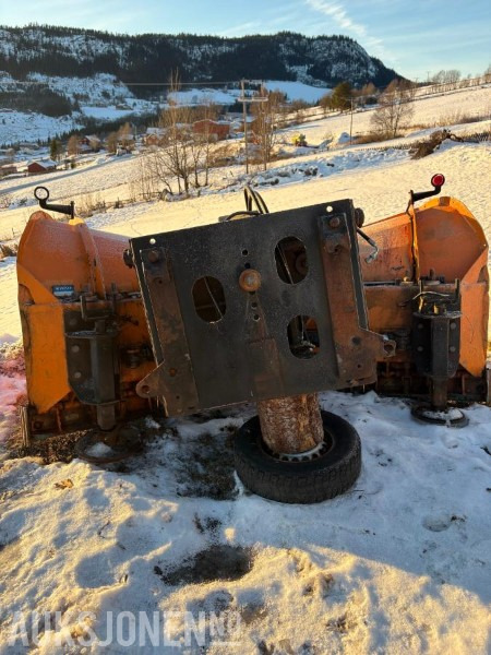 2011 Tellefsdal V90 2800 HK V-Plog - Lantbruksmaskiner: bild 3 2011 Tellefsdal V90 2800 HK V-Plog - Lantbruksmaskiner: bild 3