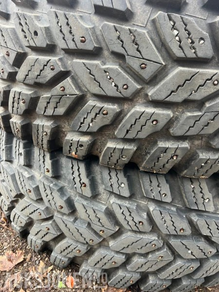 2017 Nokian Hakkapelita tri - 2x440/80-28 2x540/80-38 - Lantbruksmaskiner: bild 5 2017 Nokian Hakkapelita tri - 2x440/80-28 2x540/80-38 - Lantbruksmaskiner: bild 5