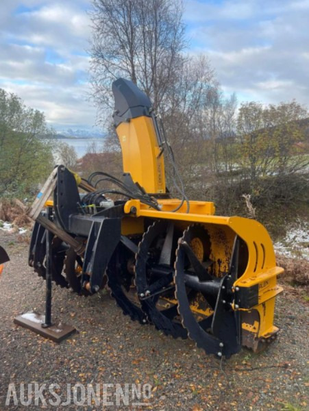 2019 Dalen 2013-010C Fres - Lantbruksmaskiner: bild 2 2019 Dalen 2013-010C Fres - Lantbruksmaskiner: bild 2