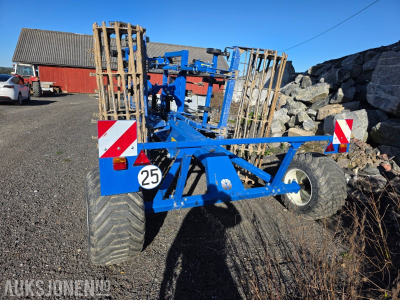2019 New Holland grubber STX V 400T - Lantbruksmaskiner: bild 5 2019 New Holland grubber STX V 400T - Lantbruksmaskiner: bild 5