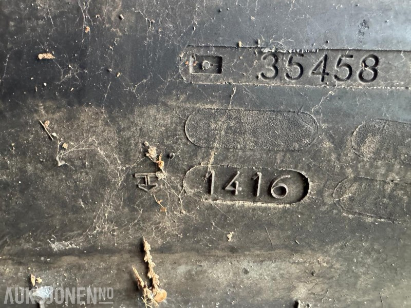 Nokian TRI 2 dekk – 3 stk (1 nytt + 2 brukte ca. 50 %) - Lantbruksmaskiner: bild 3 Nokian TRI 2 dekk – 3 stk (1 nytt + 2 brukte ca. 50 %) - Lantbruksmaskiner: bild 3