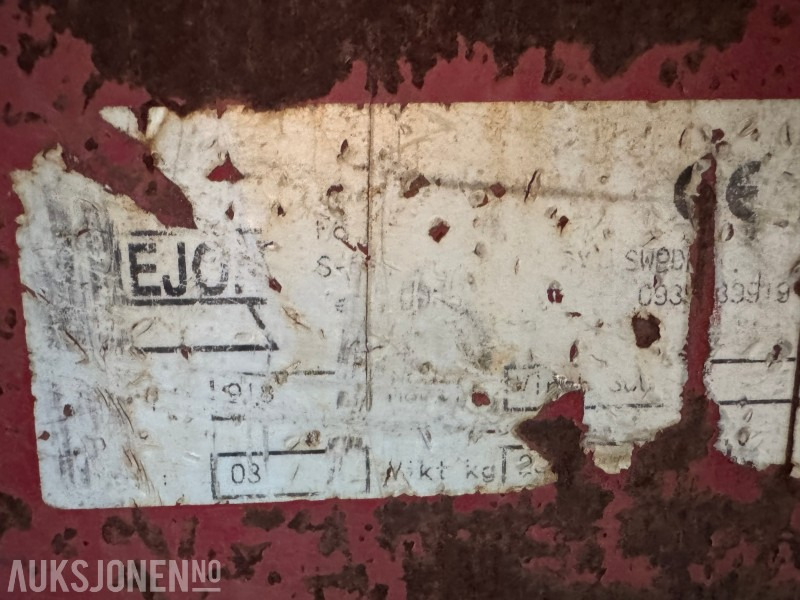 Vinsj for traktor med 3-punkt feste - Lantbruksmaskiner: bild 5 Vinsj for traktor med 3-punkt feste - Lantbruksmaskiner: bild 5