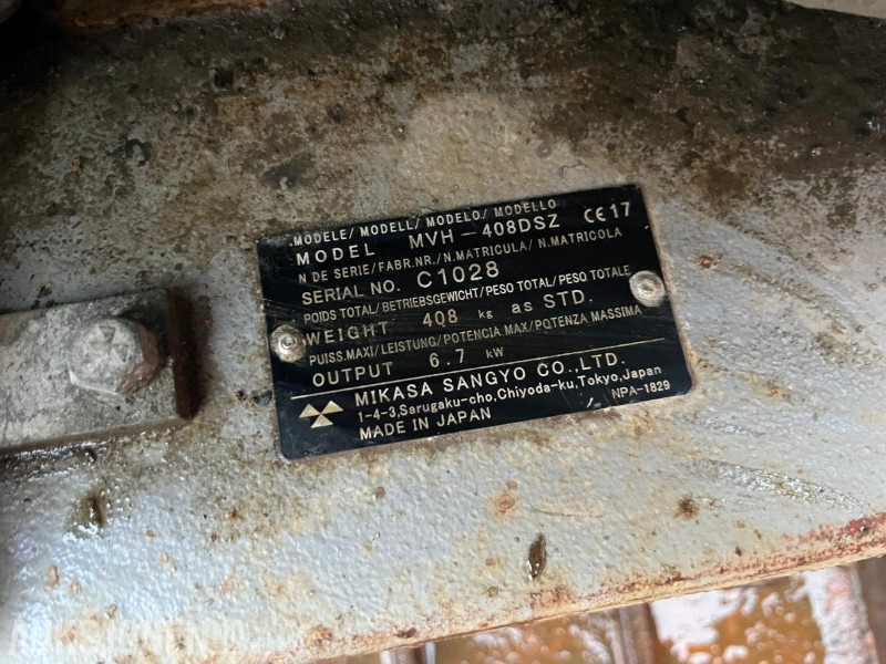 MIKASA MVH-408DSZ KOMPRIMERINGSMASKIN - PLATEVIBRATOR - Vält: bild 4 MIKASA MVH-408DSZ KOMPRIMERINGSMASKIN - PLATEVIBRATOR - Vält: bild 4