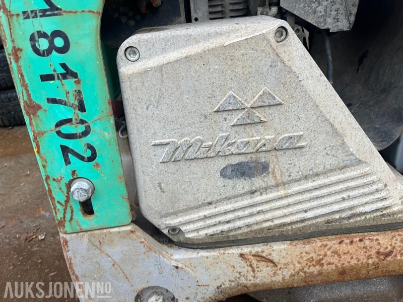 MIKASA MVH-408DSZ KOMPRIMERINGSMASKIN - PLATEVIBRATOR - Vält: bild 2 MIKASA MVH-408DSZ KOMPRIMERINGSMASKIN - PLATEVIBRATOR - Vält: bild 2