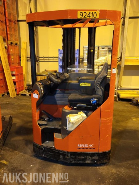 2000 HE-10 BT-REFLEX AC/ RRB1/15 Skyvemasttruck - Materialhanteringsutrustning: bild 2 2000 HE-10 BT-REFLEX AC/ RRB1/15 Skyvemasttruck - Materialhanteringsutrustning: bild 2