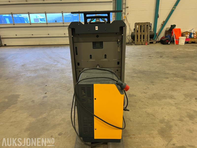 Materialhanteringsutrustning 2016 Jungheinrich ECE 310 HP: bild 6 Materialhanteringsutrustning 2016 Jungheinrich ECE 310 HP: bild 6