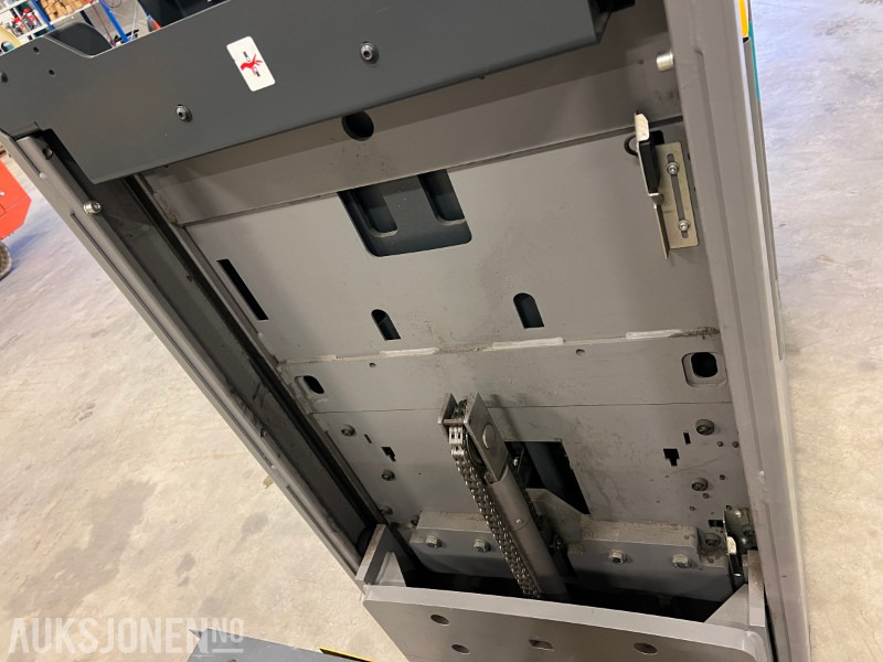 Materialhanteringsutrustning 2016 Jungheinrich ECE 310 HP: bild 20 Materialhanteringsutrustning 2016 Jungheinrich ECE 310 HP: bild 20