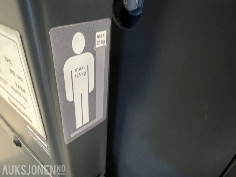 Materialhanteringsutrustning 2016 Jungheinrich ECE 310 HP: bild 11 Materialhanteringsutrustning 2016 Jungheinrich ECE 310 HP: bild 11