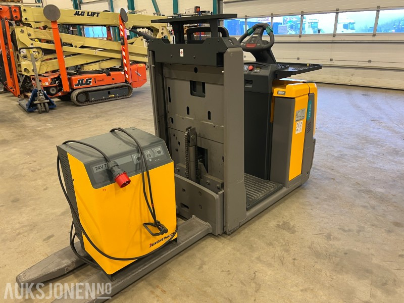 Materialhanteringsutrustning 2016 Jungheinrich ECE 310 HP: bild 7 Materialhanteringsutrustning 2016 Jungheinrich ECE 310 HP: bild 7