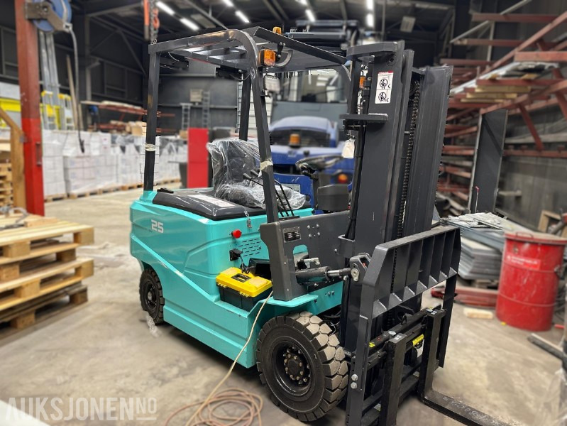 2025 Rippa R525D Elektrisk gaffeltruck, 2500kg, vedlikeholdsfrie batterier, display - Materialhanteringsutrustning: bild 3 2025 Rippa R525D Elektrisk gaffeltruck, 2500kg, vedlikeholdsfrie batterier, display - Materialhanteringsutrustning: bild 3