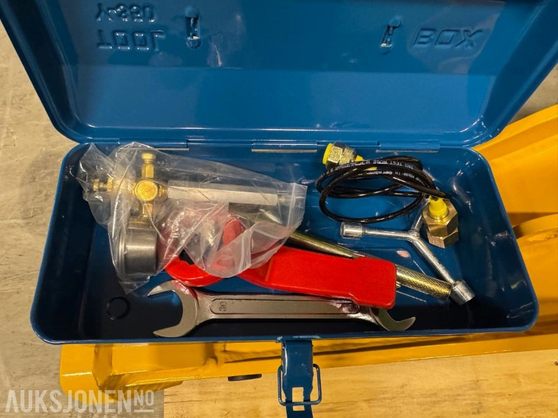 NY HENIMA PIGGHAMMER TIL 4-7 TONNS GRAVEMASKIN S40 M/GARANTI - Hydraulisk hammare: bild 5 NY HENIMA PIGGHAMMER TIL 4-7 TONNS GRAVEMASKIN S40 M/GARANTI - Hydraulisk hammare: bild 5