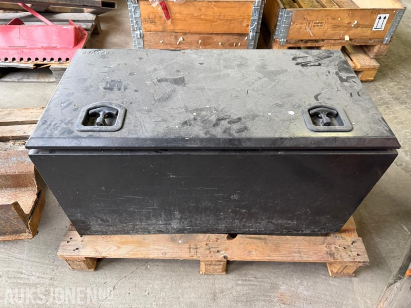 Oppbevaringkasse med lås - Entreprenadutrustning: bild 4 Oppbevaringkasse med lås - Entreprenadutrustning: bild 4