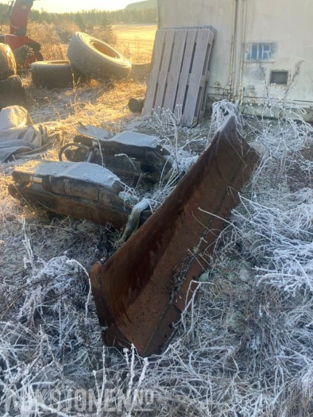 Skjær til Cat 312D - Grävmaskin: bild 1 Skjær til Cat 312D - Grävmaskin: bild 1