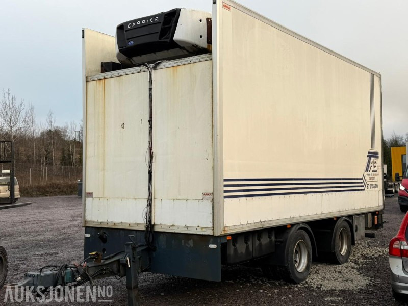 2004 HFR UH9KK180 Skaphenger / Thermohenger - Släp: bild 1 2004 HFR UH9KK180 Skaphenger / Thermohenger - Släp: bild 1