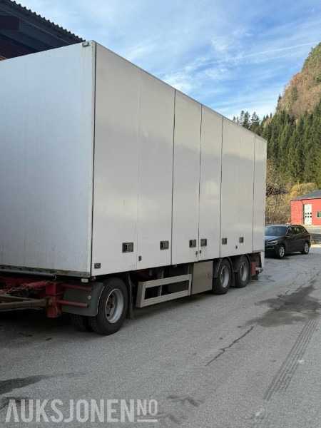2007 Bussbygg Trailerbygg - Total vekt 28 T - Släp: bild 4 2007 Bussbygg Trailerbygg - Total vekt 28 T - Släp: bild 4