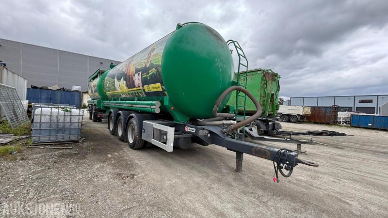 2021 VM Tarm/Istrail Bulkhenger og Bulktank til bil - Släp: bild 1 2021 VM Tarm/Istrail Bulkhenger og Bulktank til bil - Släp: bild 1