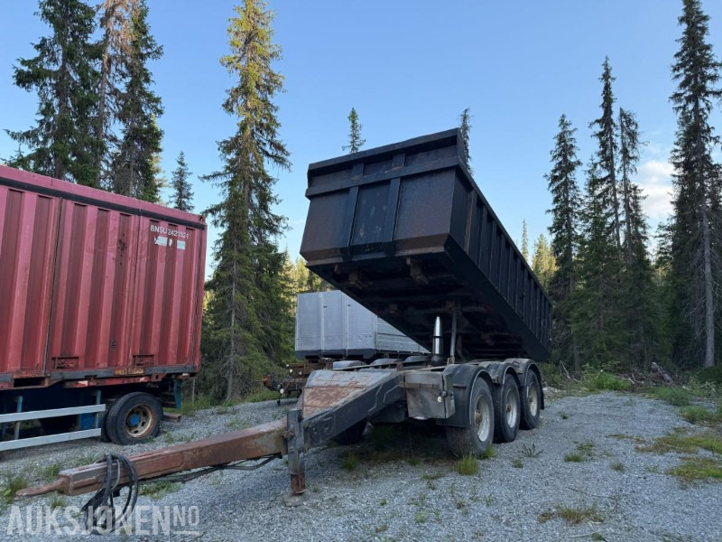 Sørling tipphenger / 3 akslet - Släp: bild 1 Sørling tipphenger / 3 akslet - Släp: bild 1