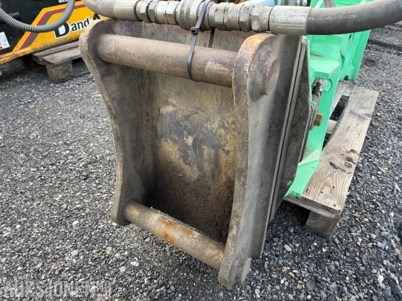 2002 Montabert pigghammer 900 m/S60 feste - Tillbehör för Byggmaskiner: bild 5 2002 Montabert pigghammer 900 m/S60 feste - Tillbehör för Byggmaskiner: bild 5