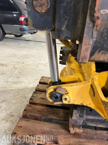 2009 Engcon EC30 Rotortilt - Tillbehör för Byggmaskiner: bild 3 2009 Engcon EC30 Rotortilt - Tillbehör för Byggmaskiner: bild 3