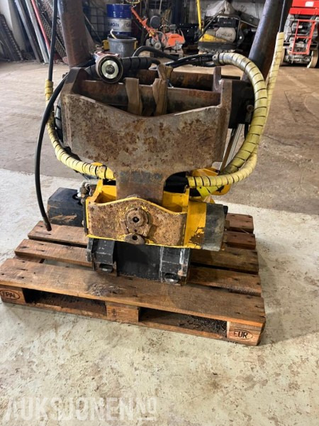 2009 Engcon EC30 Rotortilt - Tillbehör för Byggmaskiner: bild 2 2009 Engcon EC30 Rotortilt - Tillbehör för Byggmaskiner: bild 2