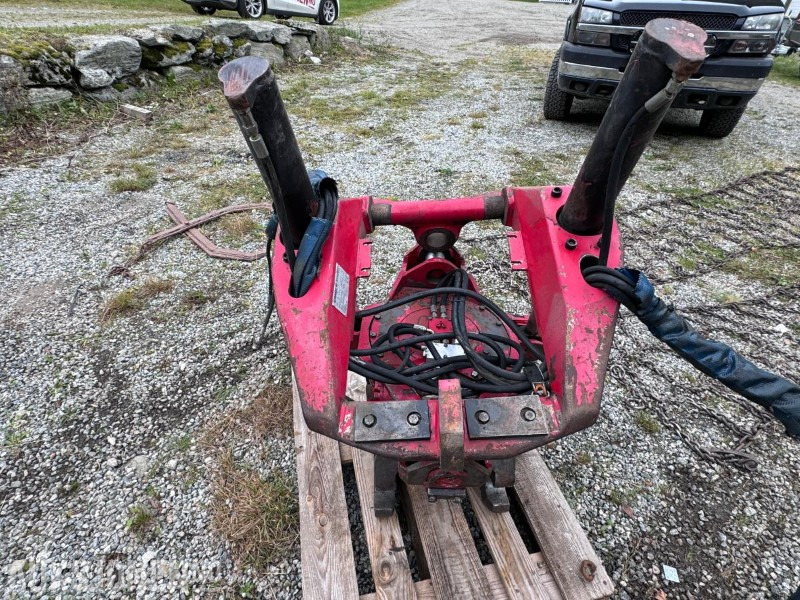 2010 Sandco System THR 710 H - B20 feste - Tiltrotator med gripmodul - Rep. objekt - Tillbehör för Byggmaskiner: bild 4 2010 Sandco System THR 710 H - B20 feste - Tiltrotator med gripmodul - Rep. objekt - Tillbehör för Byggmaskiner: bild 4